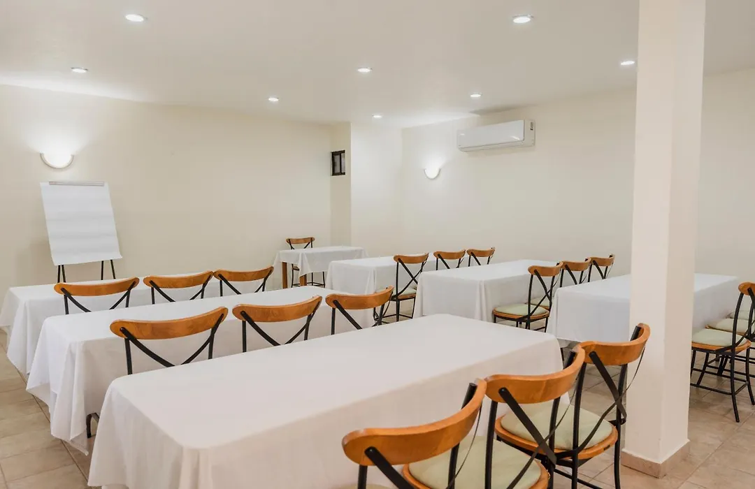 Comfort Inn Tampico-1
